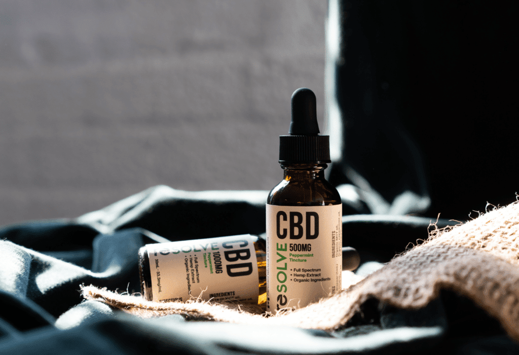 What is the difference between CBD and THC_3