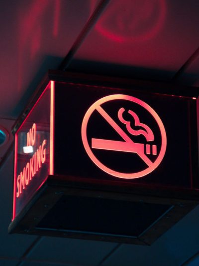 Can CBD Oil help you stop smoking? no smoking sign